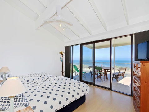 Pearl By The Sea - Tourism Caloundra 7