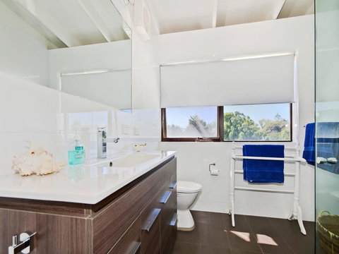 Pearl By The Sea - Tourism Caloundra 10