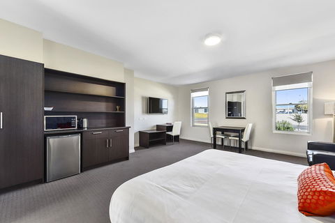 Robe Marina Accommodation - Tourism Caloundra 13