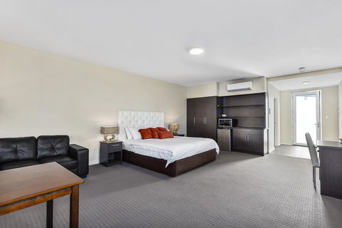 Robe Marina Accommodation - Tourism Caloundra 16