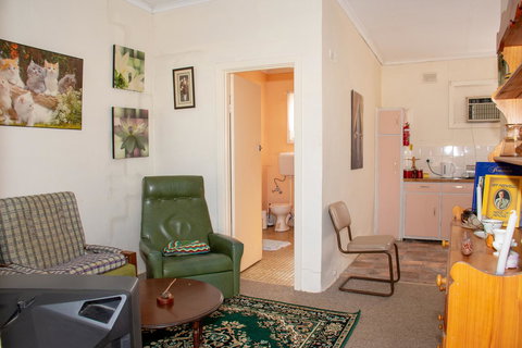 Kimba Units - Tourism Caloundra 17