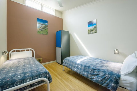 Port Lincoln Studio Apartments - Tourism Caloundra 12