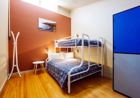 Port Lincoln Studio Apartments - Tourism Caloundra 25
