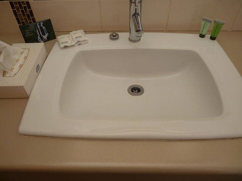 Coonawarra Motor Lodge - Tourism Caloundra 16