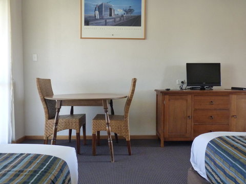 Coonawarra Motor Lodge - Tourism Caloundra 9