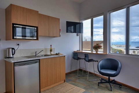 Cloudscape Apartment No 2 - Tourism Caloundra 2