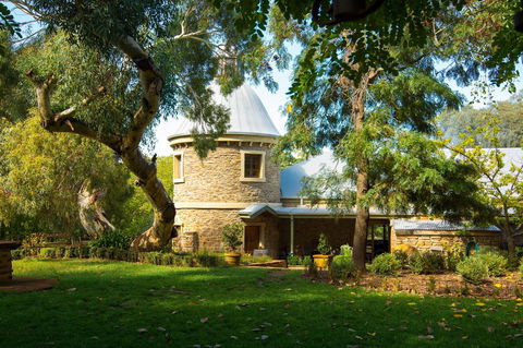 Grand Cru Estate Homestead - Tourism Caloundra 11