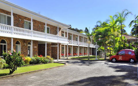 Aston Motel Yamba - Tourism Caloundra 7