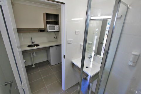 Aston Motel Yamba - Tourism Caloundra 40