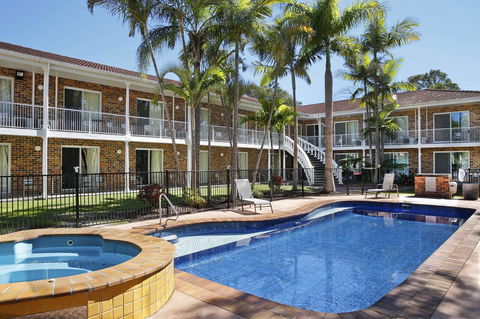 Aston Motel Yamba - Tourism Caloundra 5