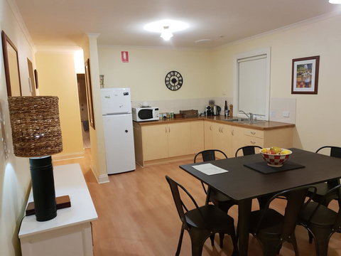 Donnybrook Cottages - Donnybrook - Tourism Caloundra 4