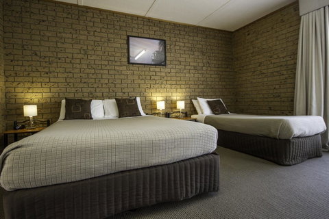 Mannum Motel - Tourism Caloundra 11