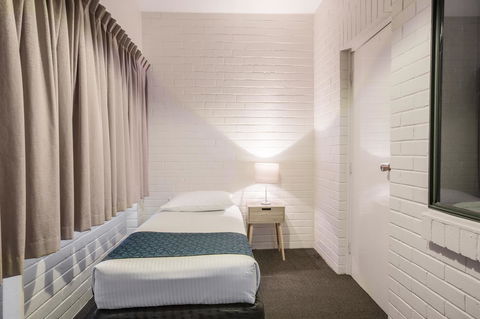 Greenways Apartments - Tourism Caloundra 6