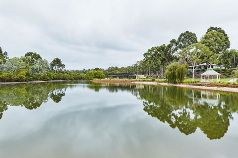 Eight Willows Retreat - Tourism Caloundra 23