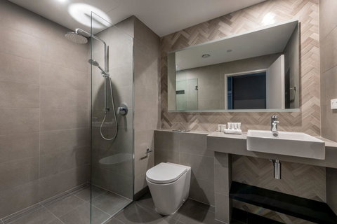 The Adnate Perth - Art Series - Tourism Caloundra 22