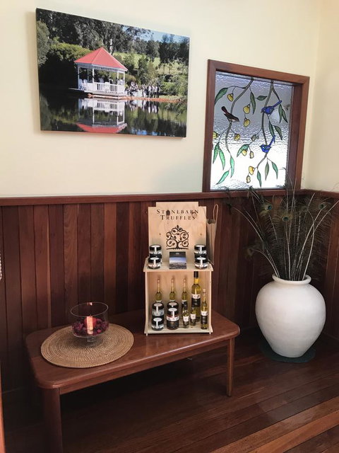 Forest Lodge Resort - Tourism Caloundra 6