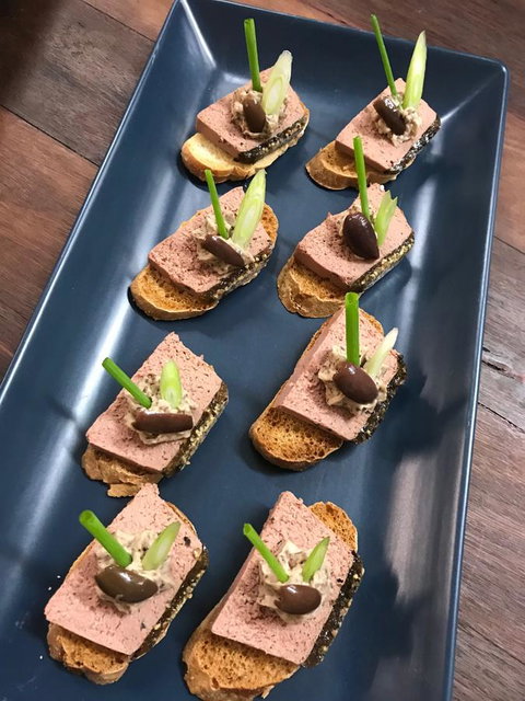 Forest Lodge Resort - Tourism Caloundra 20