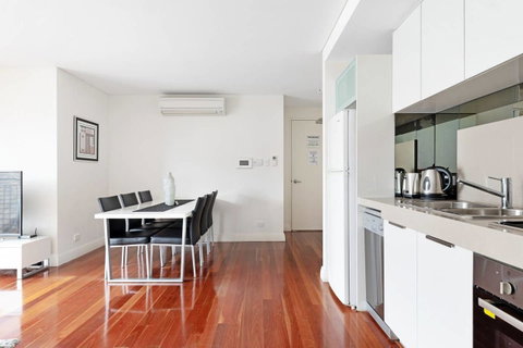 Parklane Apartments - Tourism Caloundra 13