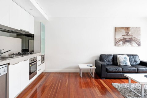 Parklane Apartments - Tourism Caloundra 12