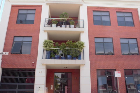 Parklane Apartments - Tourism Caloundra 25