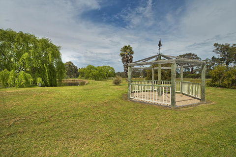 Rayanne Homestead - Tourism Caloundra 14