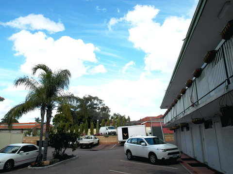 Econo Lodge Rivervale - Tourism Caloundra 18