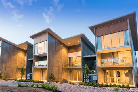 Maya Maya At Mandoon Estate - Tourism Caloundra 0