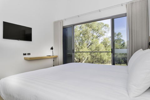 Maya Maya At Mandoon Estate - Tourism Caloundra 3