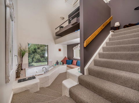 Chimes Spa Retreat - Tourism Caloundra 17