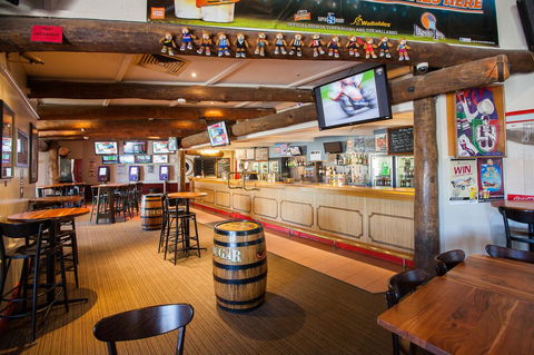 Leisure Inn Hotel Rockingham - Tourism Caloundra 9