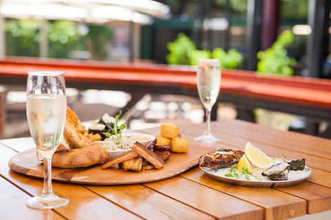 Leisure Inn Hotel Rockingham - Tourism Caloundra 7