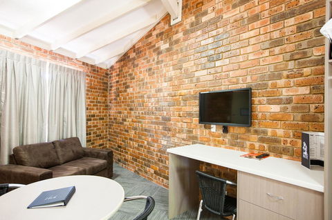 Leisure Inn Hotel Rockingham - Tourism Caloundra 30