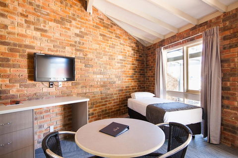 Leisure Inn Hotel Rockingham - Tourism Caloundra 31