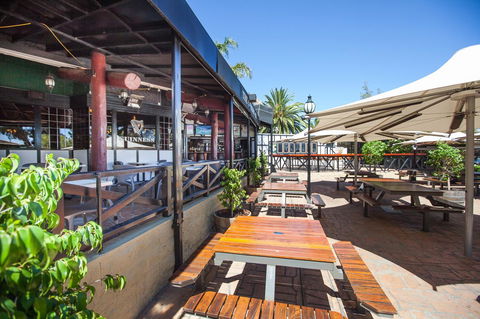 Leisure Inn Hotel Rockingham - Tourism Caloundra 17