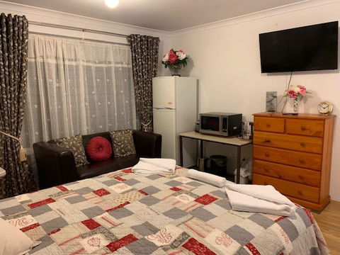 Ascot Comfort - Tourism Caloundra 8