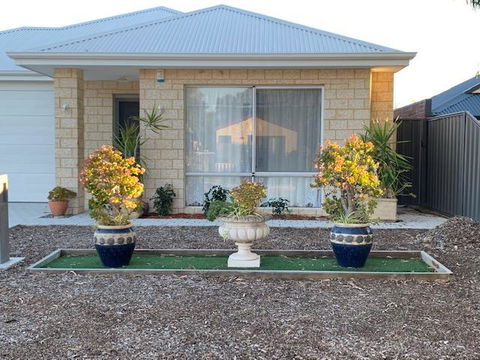 Ascot Comfort - Tourism Caloundra 17