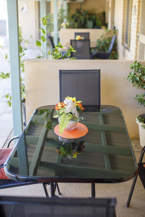 Shark Bay Seafront Apartments - Tourism Caloundra 33