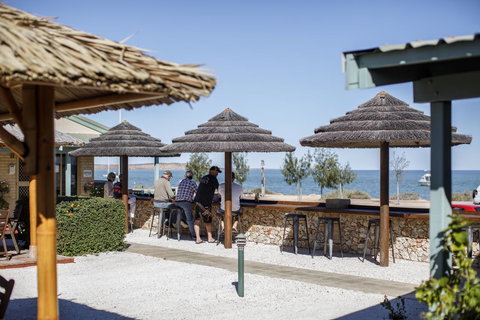 Shark Bay Seafront Apartments - Tourism Caloundra 6