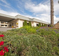 Dog Rock Motel - Tourism Caloundra