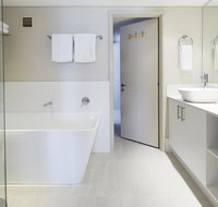 Seashells Scarborough - Tourism Caloundra