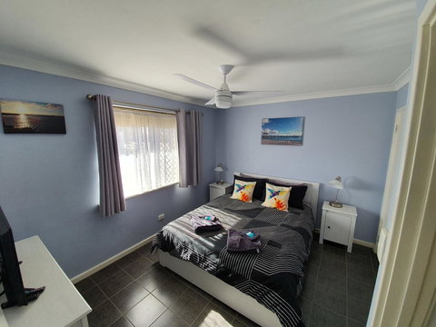 Ocean Beach Chalet 18 - Tourism Caloundra 13