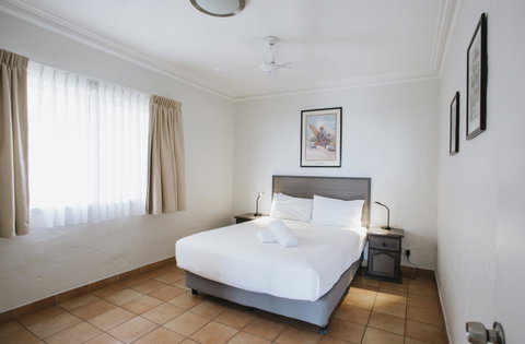 Canal Rocks Beachfront Apartments - Tourism Caloundra 35