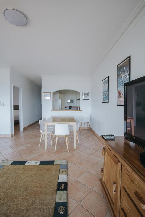 Canal Rocks Beachfront Apartments - Tourism Caloundra 27