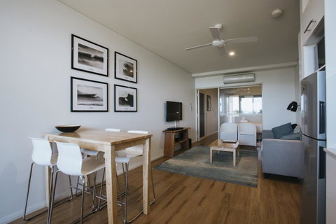 Canal Rocks Beachfront Apartments - Tourism Caloundra 43