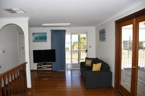 Kalbarri Seafront Villas - Tourism Caloundra 5
