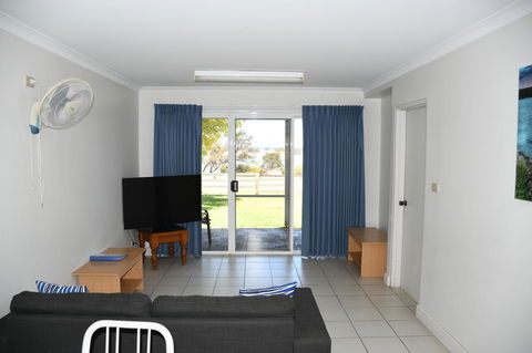 Kalbarri Seafront Villas - Tourism Caloundra 7