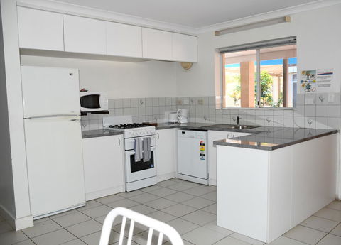 Kalbarri Seafront Villas - Tourism Caloundra 6