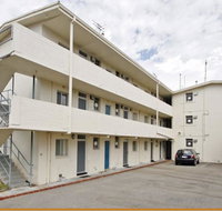 Malibu Apartments - Perth - Tourism Caloundra