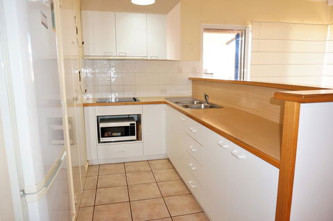 Osprey Holiday Village Unit 110 - Tourism Caloundra 8