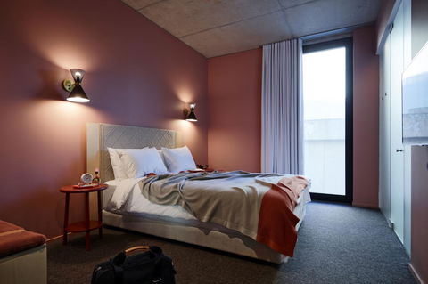 Alex Hotel - Tourism Caloundra 29